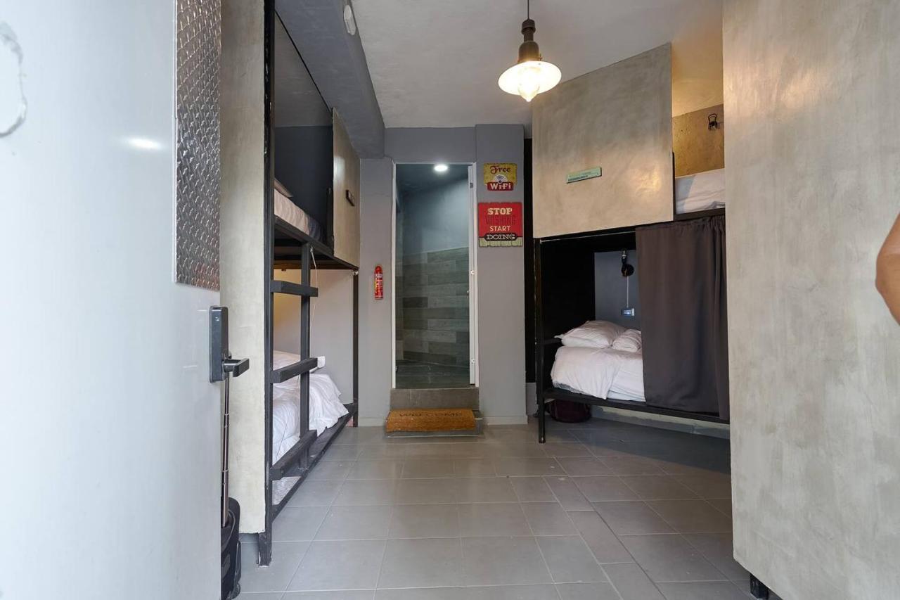 We Hostel And Suites Miraflores By Stand Out Hotels Collection Santo Domingo Ngoại thất bức ảnh