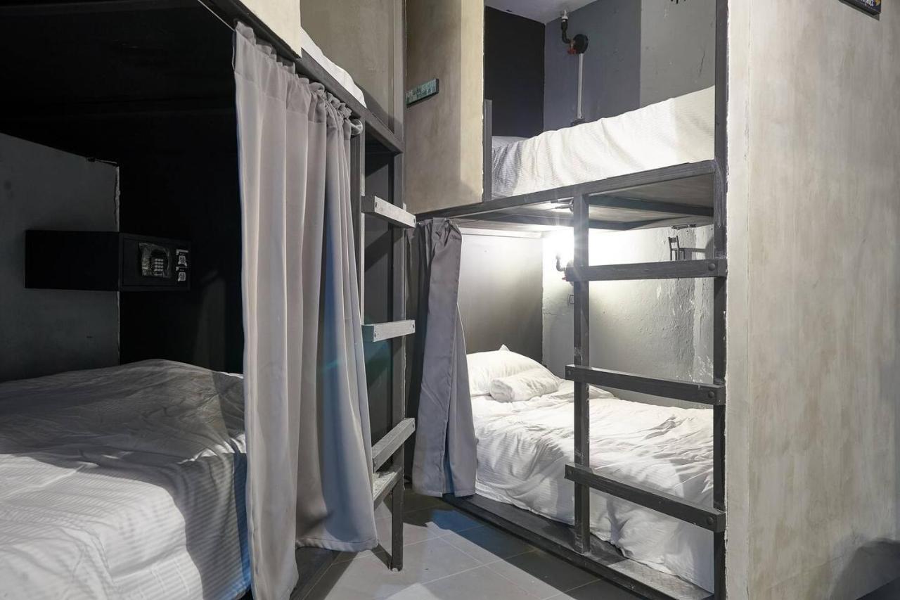 We Hostel And Suites Miraflores By Stand Out Hotels Collection Santo Domingo Ngoại thất bức ảnh